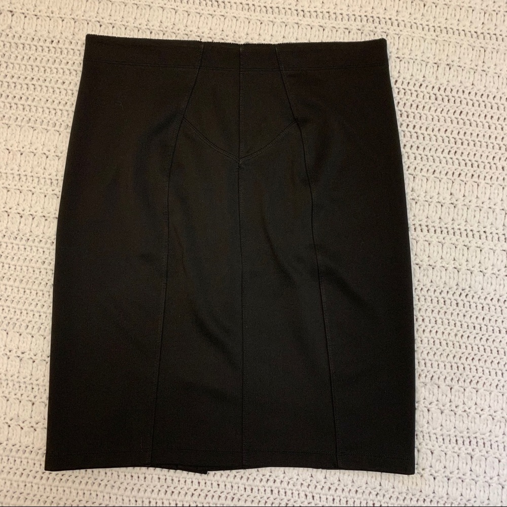 Daisy Fuentes black pencil‎ skirt